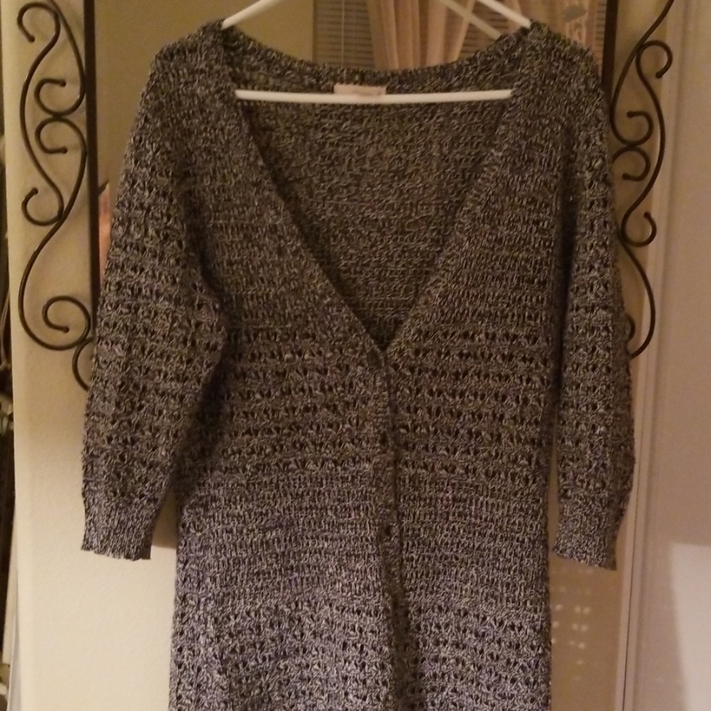 Cardigan sweater